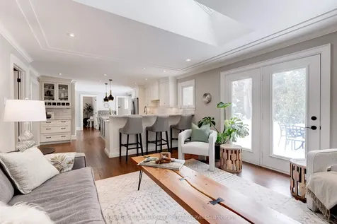 241 Glen Afton Drive Burlington ON L7L 1G8