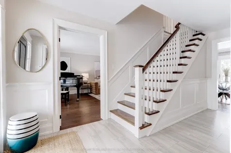 241 Glen Afton Drive Burlington ON L7L 1G8