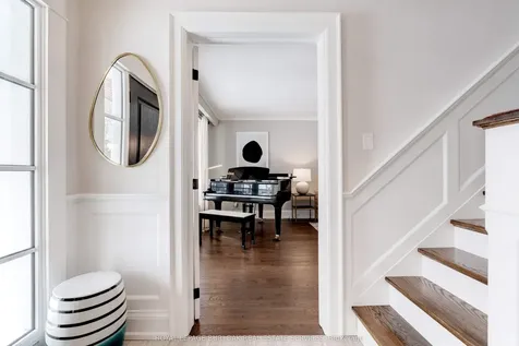 241 Glen Afton Drive Burlington ON L7L 1G8