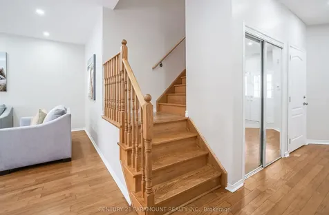 43 Crystal Glen Crescent Brampton ON L6X 0K1