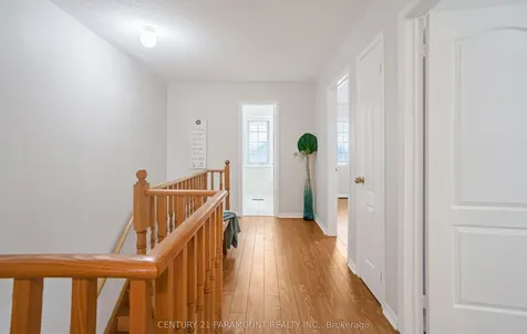 43 Crystal Glen Crescent Brampton ON L6X 0K1