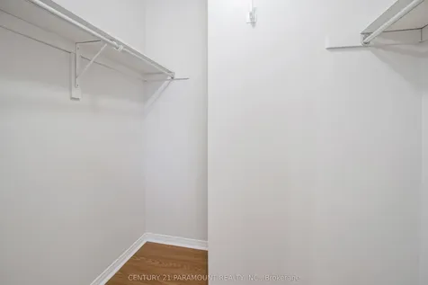 43 Crystal Glen Crescent Brampton ON L6X 0K1