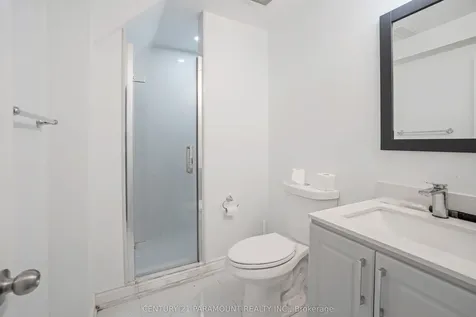 43 Crystal Glen Crescent Brampton ON L6X 0K1