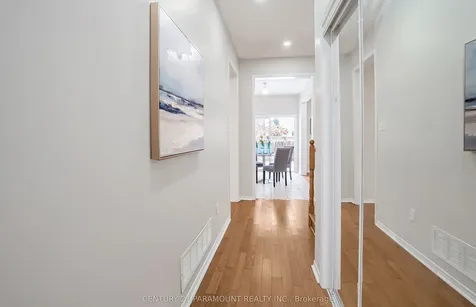 43 Crystal Glen Crescent Brampton ON L6X 0K1