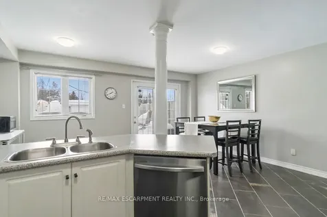 51 Olde Town Road Brampton ON L6X 4T8