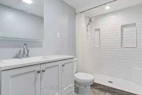 51 Olde Town Road Brampton ON L6X 4T8