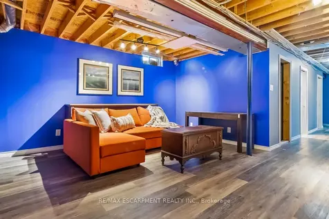 51 Olde Town Road Brampton ON L6X 4T8