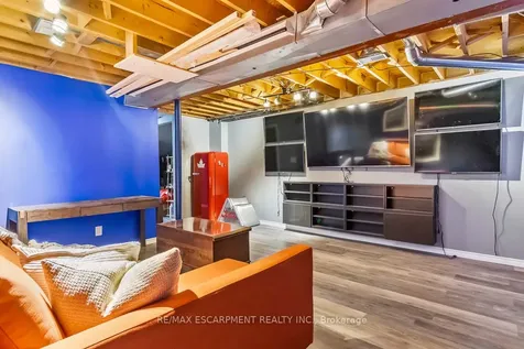 51 Olde Town Road Brampton ON L6X 4T8