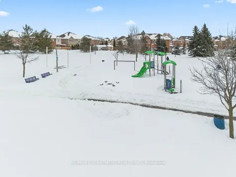 51 Olde Town Road Brampton ON L6X 4T8