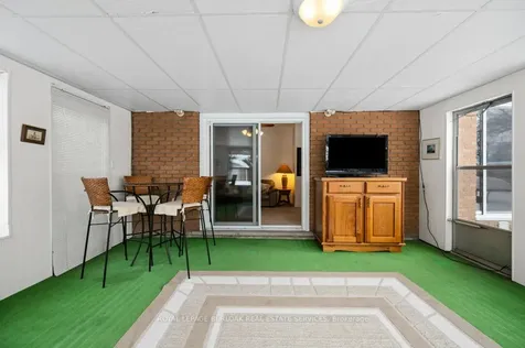 3501 Regal Road Burlington ON L7N 1M2