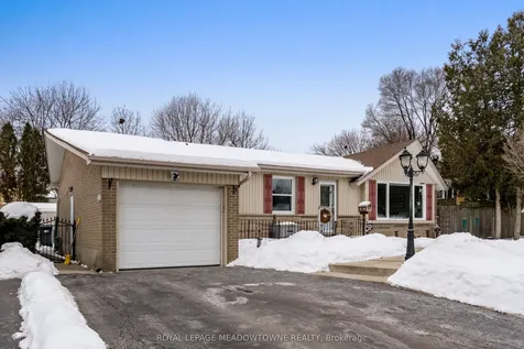 237 Elizabeth Street S Brampton ON L6Y 1S2