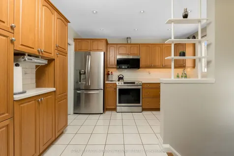 237 Elizabeth Street S Brampton ON L6Y 1S2