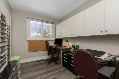 237 Elizabeth Street S Brampton ON L6Y 1S2