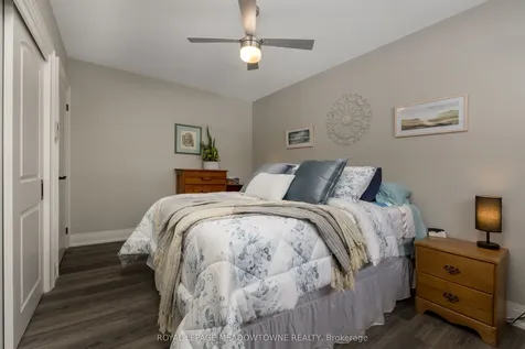 237 Elizabeth Street S Brampton ON L6Y 1S2