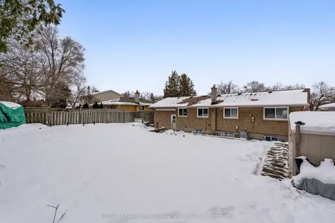 237 Elizabeth Street S Brampton ON L6Y 1S2