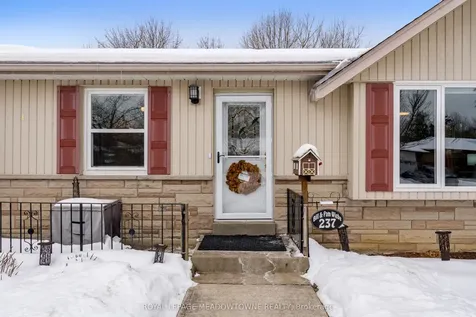 237 Elizabeth Street S Brampton ON L6Y 1S2