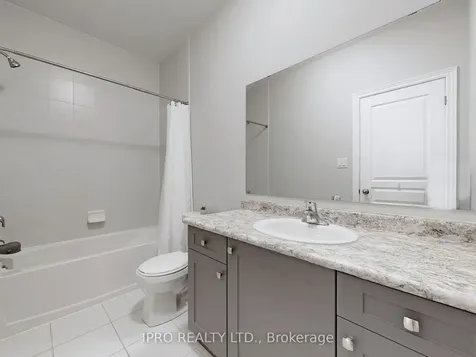 10 Adventura Road Brampton ON L7A 0B7