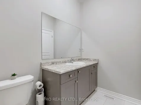 10 Adventura Road Brampton ON L7A 0B7