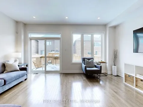 10 Adventura Road Brampton ON L7A 0B7