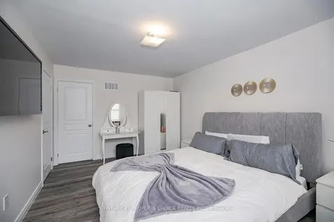 47 Timbercove Road Brampton ON L6Y 0Y2