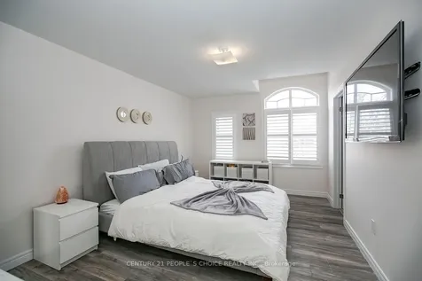 47 Timbercove Road Brampton ON L6Y 0Y2