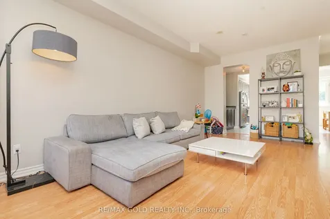 58 New Pines Trail Brampton ON L6Z 0G9