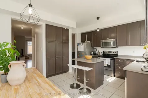 58 New Pines Trail Brampton ON L6Z 0G9