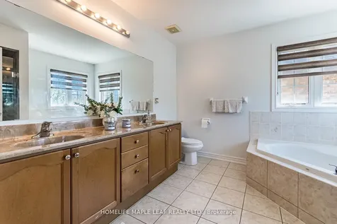 17 Matagami Street Brampton ON L6Y 0M9