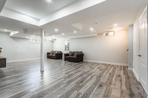 17 Matagami Street Brampton ON L6Y 0M9