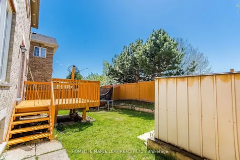 17 Matagami Street Brampton ON L6Y 0M9