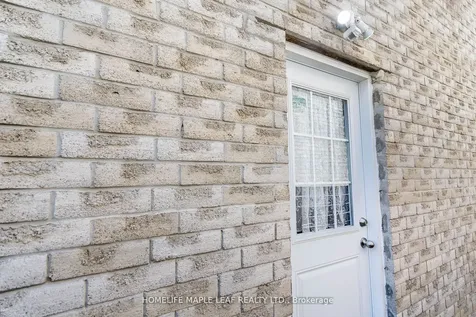 17 Matagami Street Brampton ON L6Y 0M9