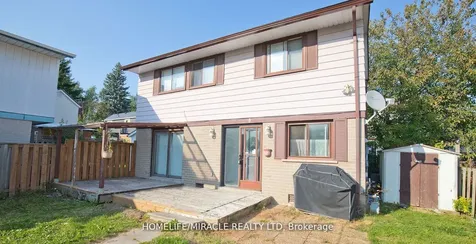 8 Hillbank Trail Brampton ON L6S 1P6