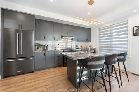 19 Bretlon Street Brampton ON L6P 4N8