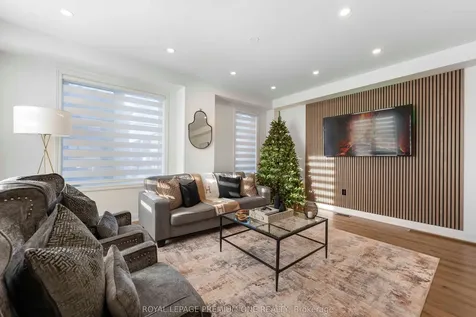 19 Bretlon Street Brampton ON L6P 4N8