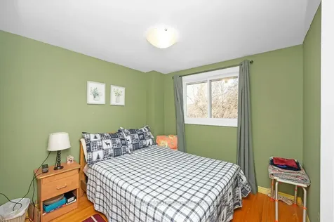 116 Mill Street N Brampton ON L6X 2P2