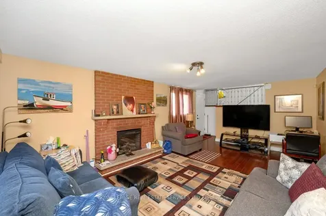 116 Mill Street N Brampton ON L6X 2P2