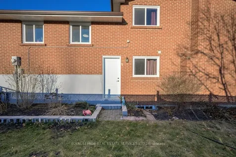 116 Mill Street N Brampton ON L6X 2P2