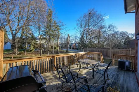 116 Mill Street N Brampton ON L6X 2P2