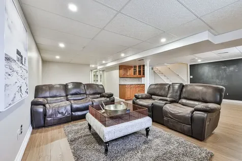 2911 Darien Road Burlington ON L7M 4K2