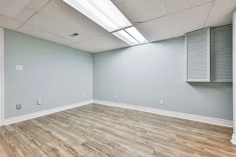 2911 Darien Road Burlington ON L7M 4K2