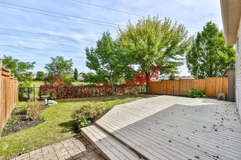 2911 Darien Road Burlington ON L7M 4K2