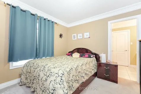 2 Hugo Road Brampton ON L6P 1W4