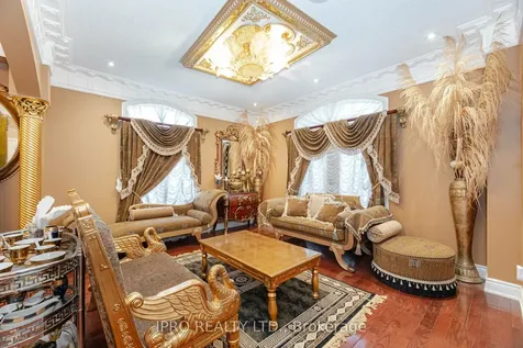 2 Hugo Road Brampton ON L6P 1W4