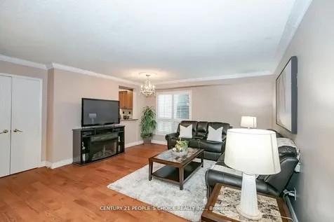 61 Mullis Crescent Brampton ON L6Y 4S9