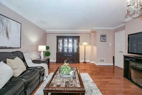 61 Mullis Crescent Brampton ON L6Y 4S9