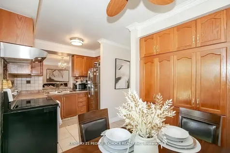 61 Mullis Crescent Brampton ON L6Y 4S9