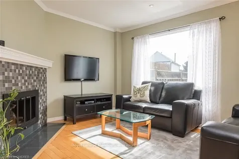 635 Beaver Court Milton ON L9T 4A8