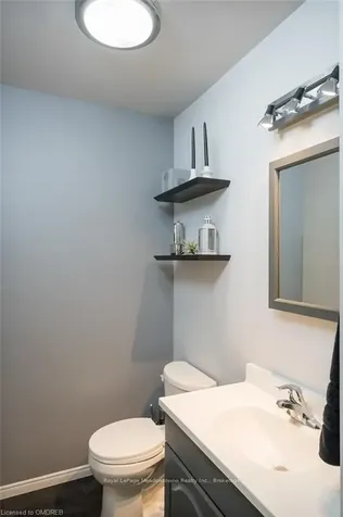 635 Beaver Court Milton ON L9T 4A8