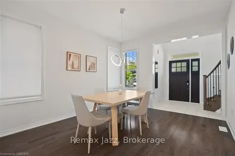 81 Masterman Crescent Oakville ON L6M 0W3