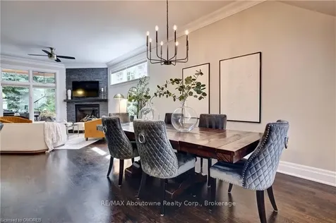 134 Westside Drive Oakville ON L6K 1P3